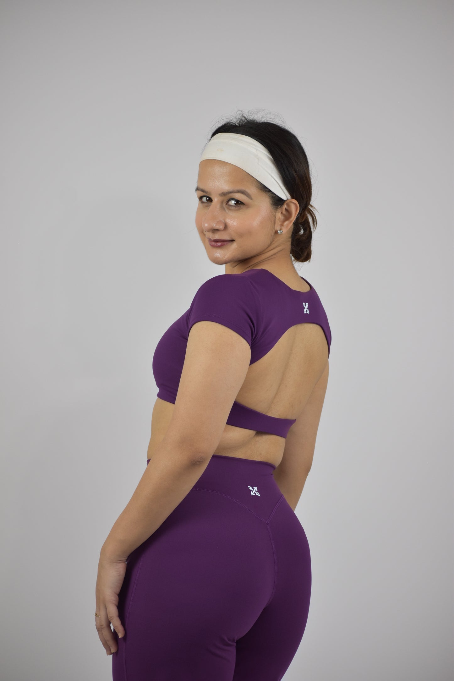 Seamless Open Back Gym Crop Top - Deep Purple