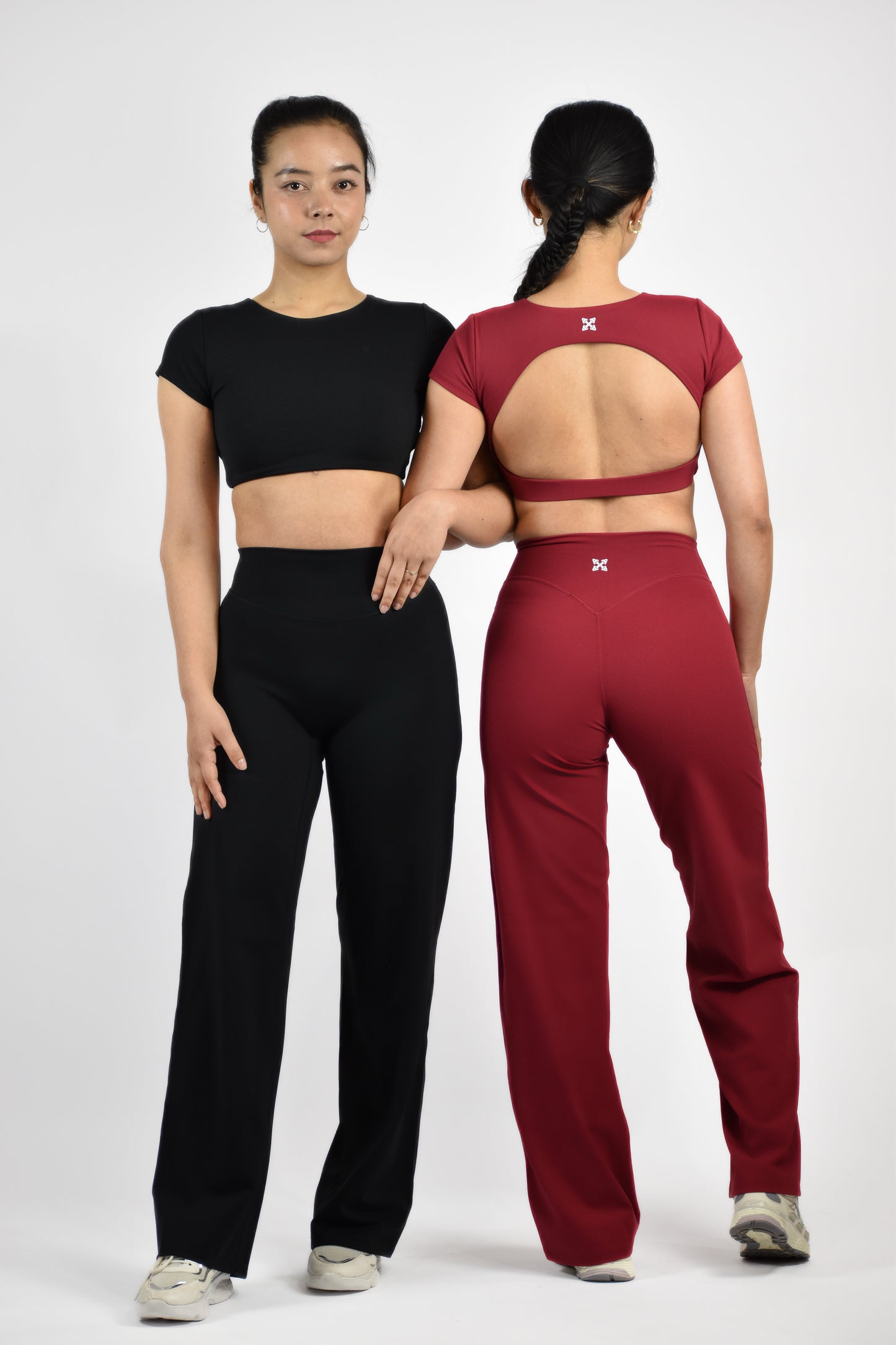 Sculpted Straight Leg Bottoms - Black