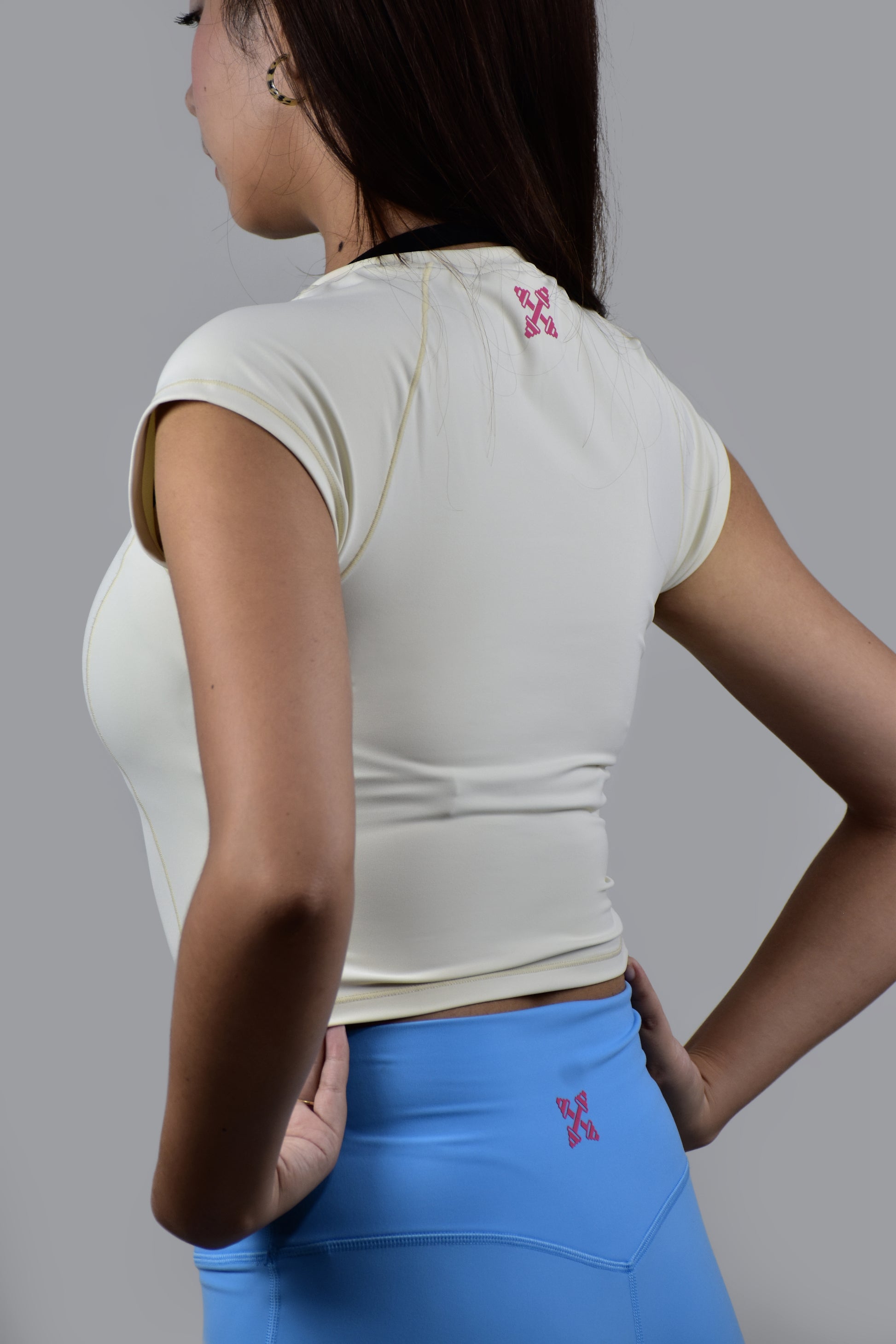 Seamless white t-shirt