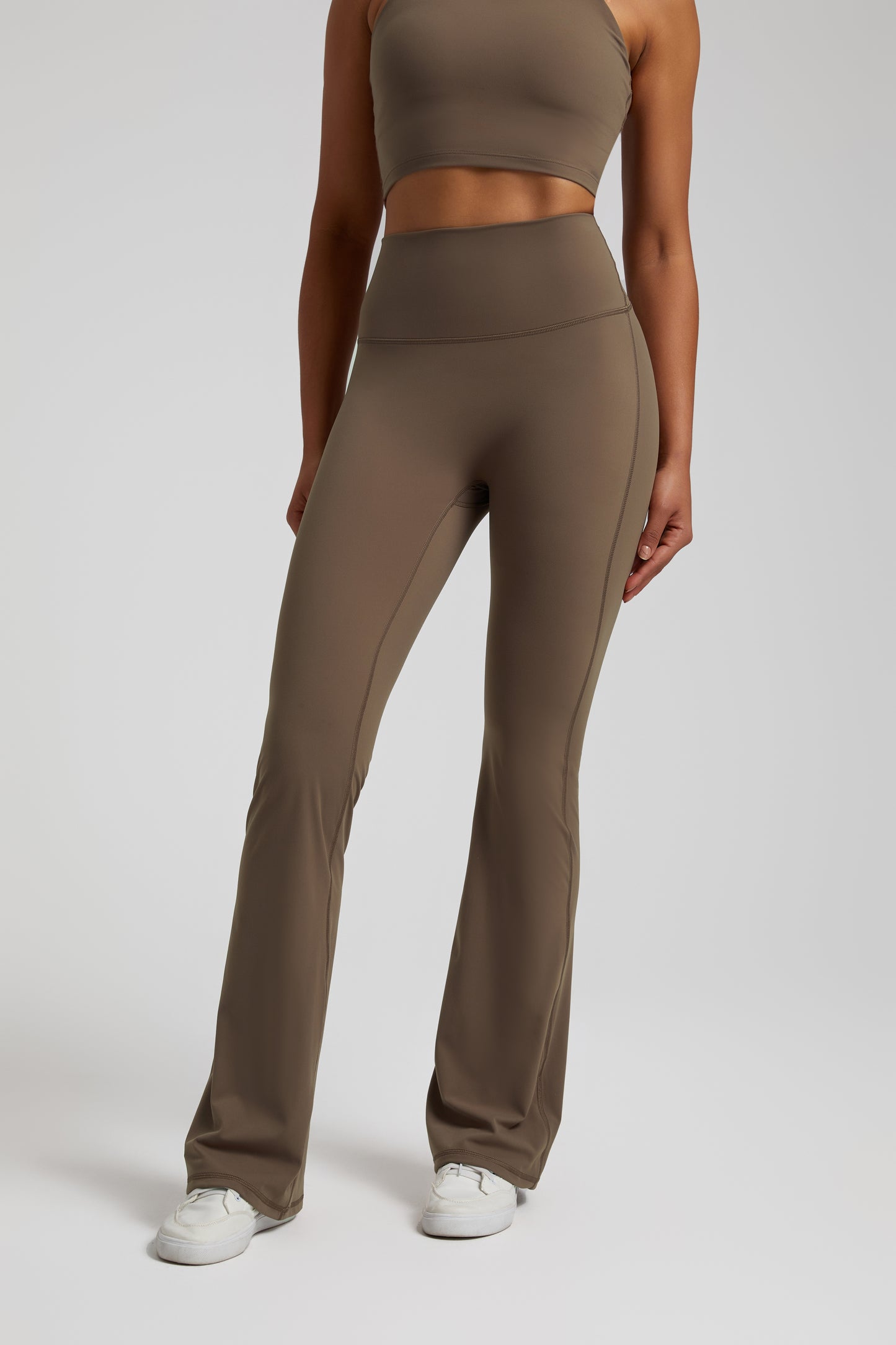 High-Waisted Bootcut Leggings - Brown