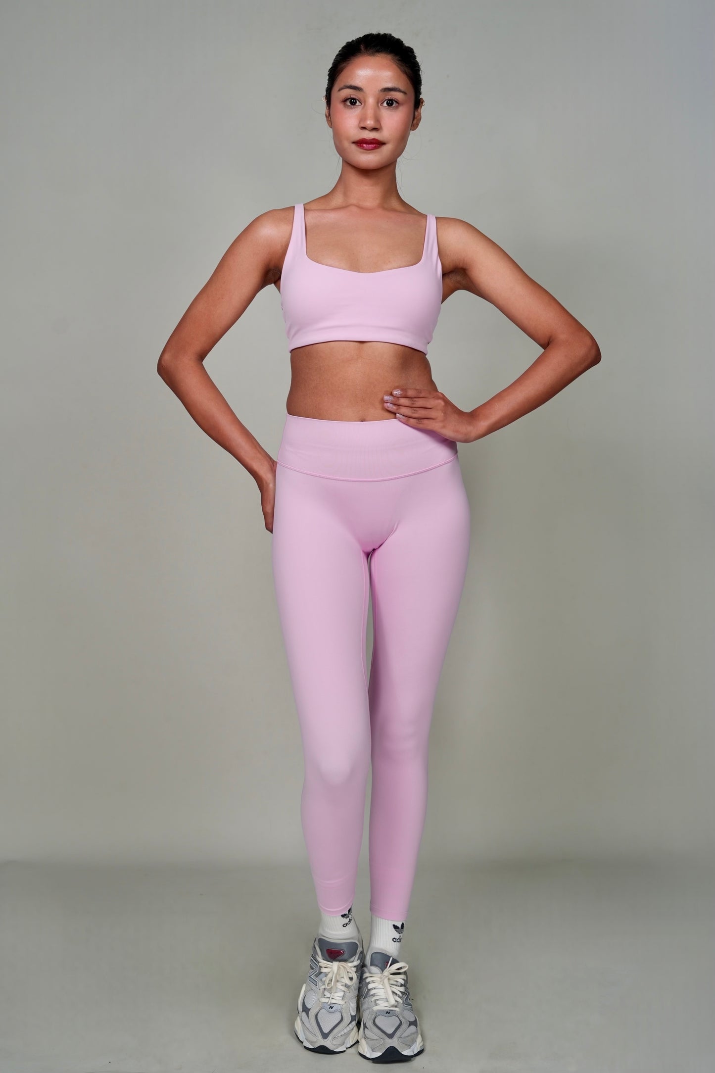 Heart Neck Sports Bra - Baby Pink