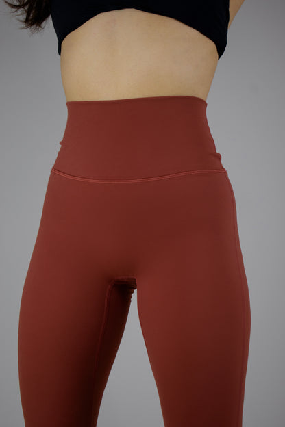 High-Waisted Bootcut Leggings - Coffee Red