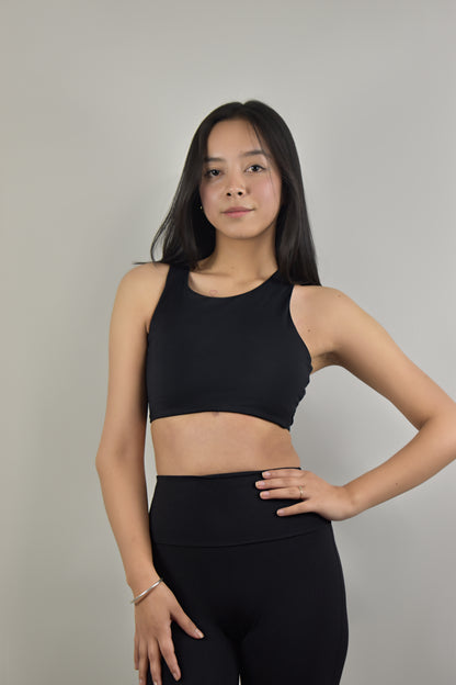 Seamless Asymmetric Style Gym Crop Top - Black