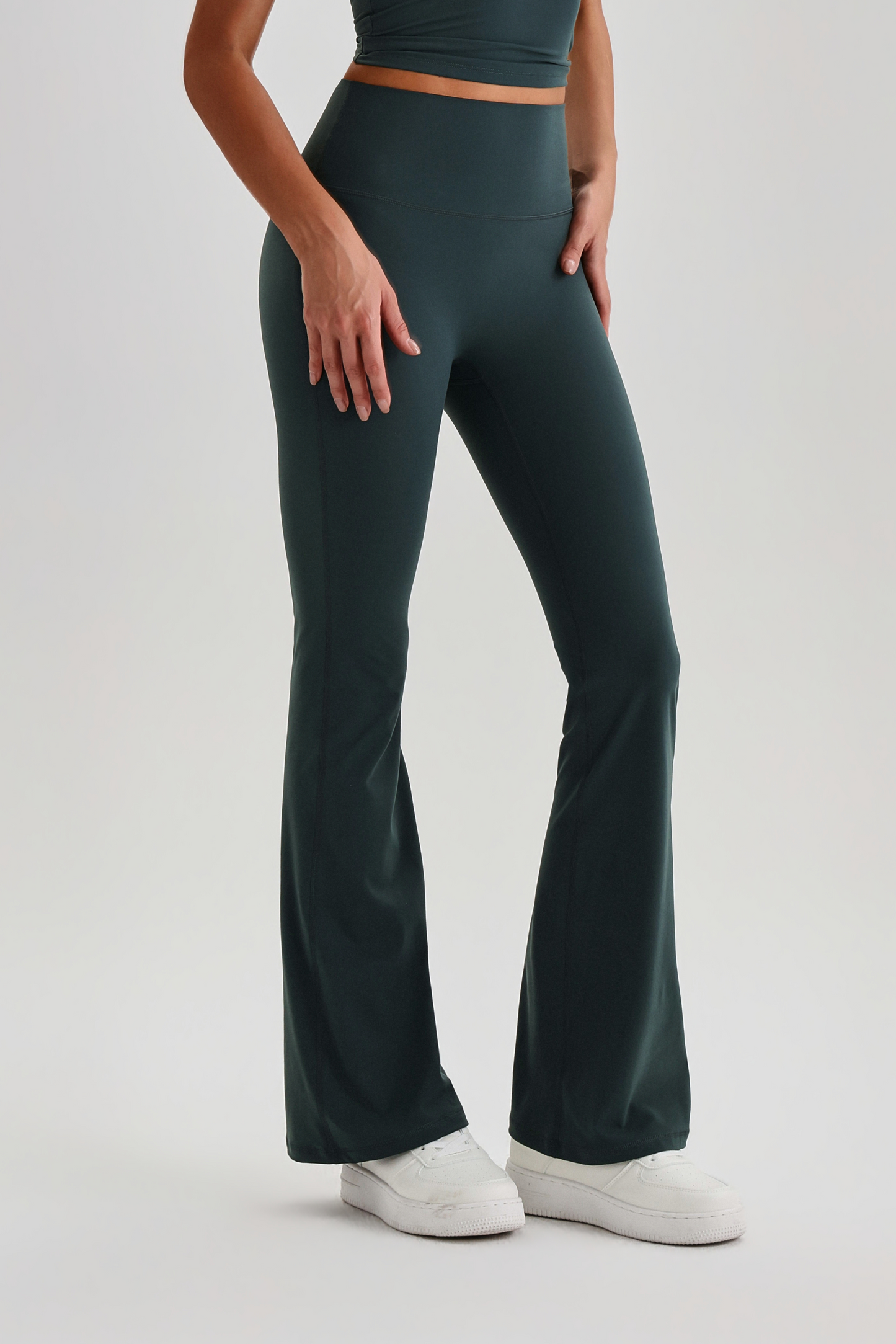 Ultimate High-Waisted Bootcut Leggings - Forest Green